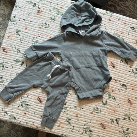 Little One Shop Hooded Sweatshirt and Jogger Set - Picture 2 of 5